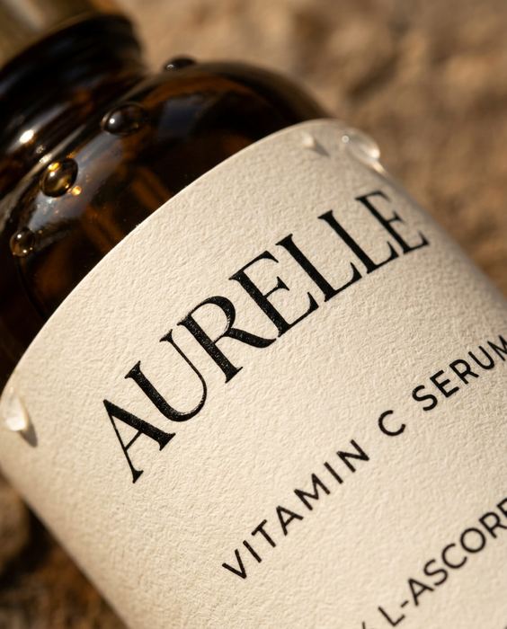 AURELLE concept brand, vitamin c serum: Label macro